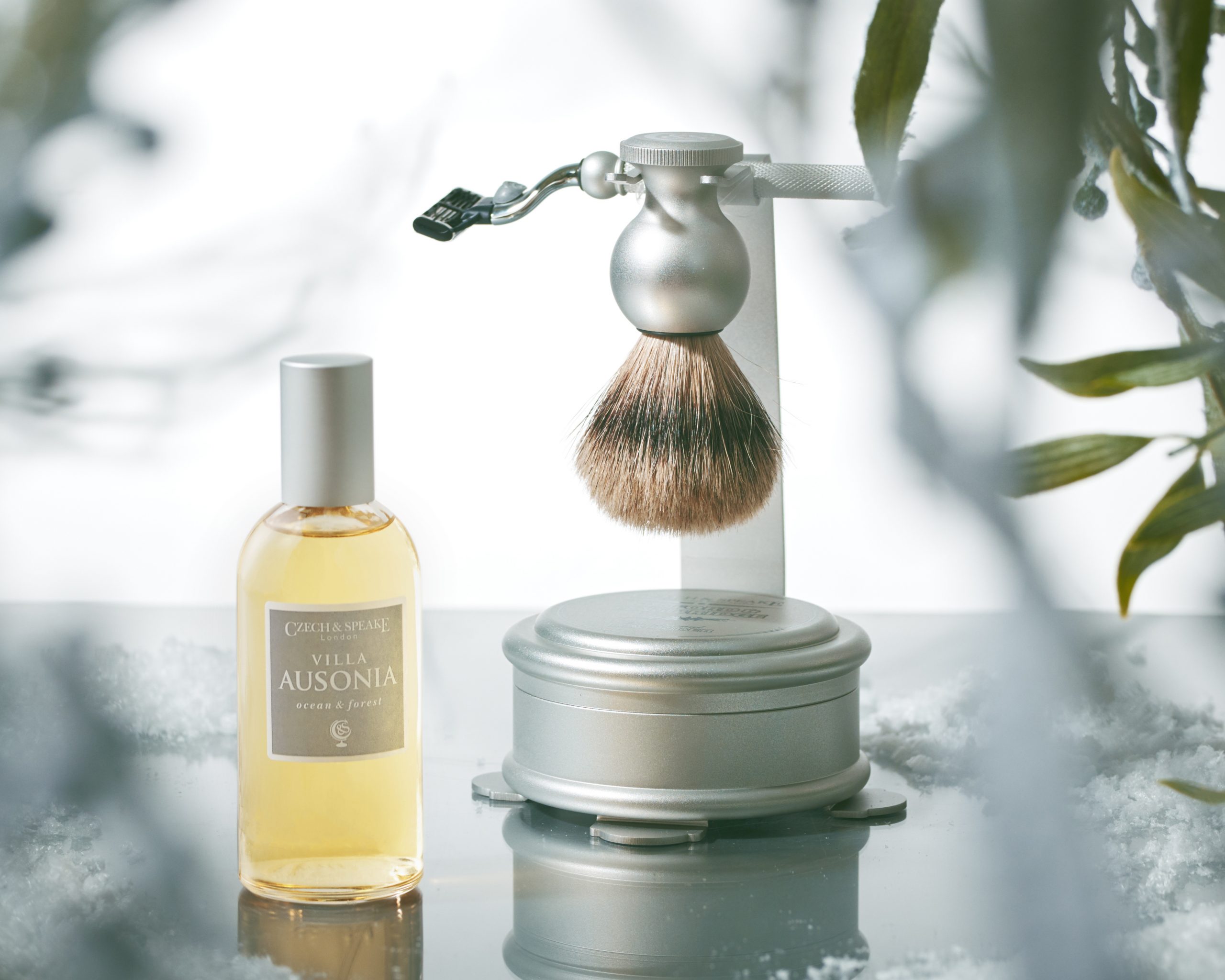 Czech & Speake Villa Ausonia Eau de Parfum with Oxford & Cambridge Shaving Set & Stand snowing winter scene