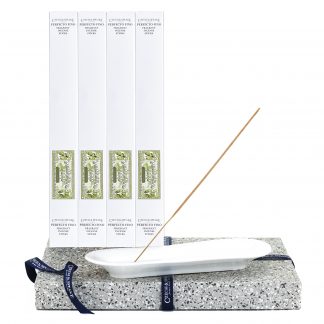 Perfecto Fino Incense Kit featuring four packs and a dish